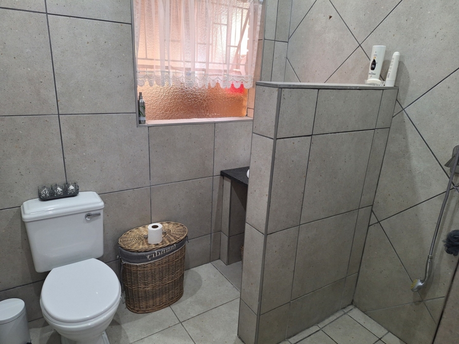 1 Bedroom Property for Sale in Miederpark North West
